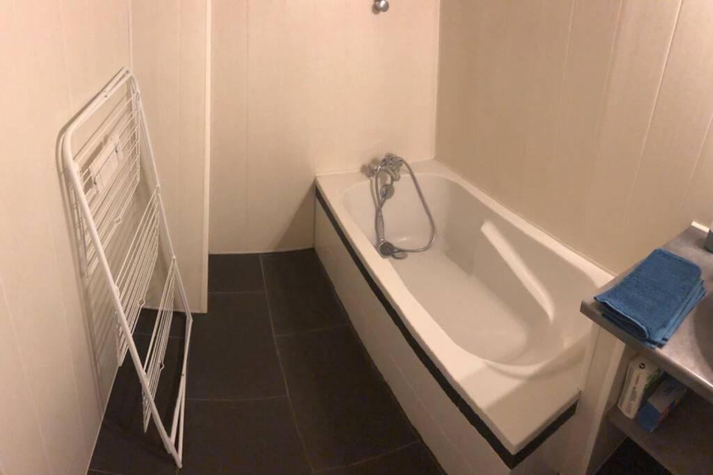 F3 - Neuf - 4/6 P - Lits King Size - Wifi - Cour Apartment Le Puy-en-Velay Bagian luar foto